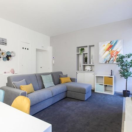 Modern Apartment Close To Shopping District มิลาน ภายนอก รูปภาพ